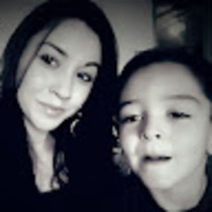 Meet your Posher, Janiell